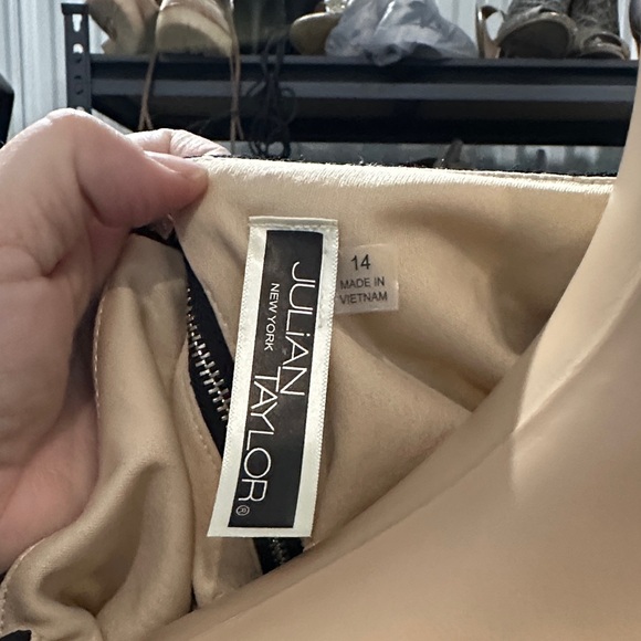 Julian Taylor Black and Cream Lace Midi Dress - Picture 6 of 6